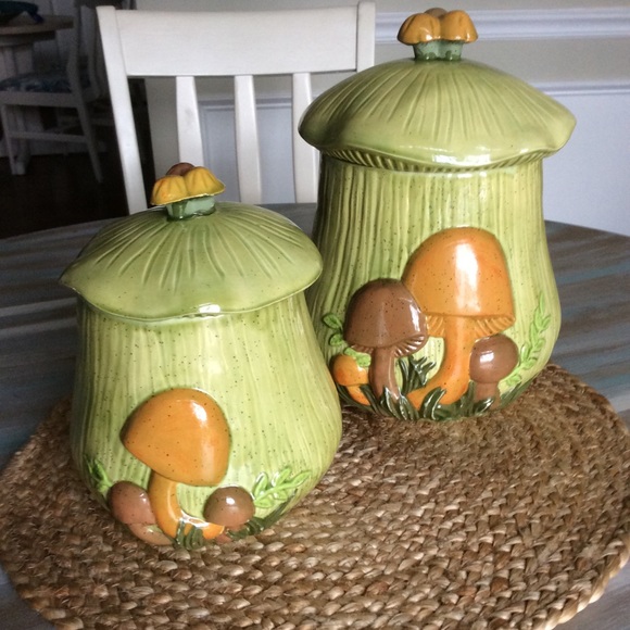 Vintage Other - Vintage Arnels mushroom containers